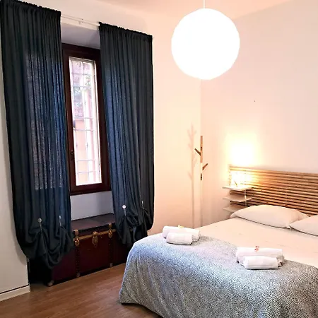 Near Metro Flat - Garbatella Roma